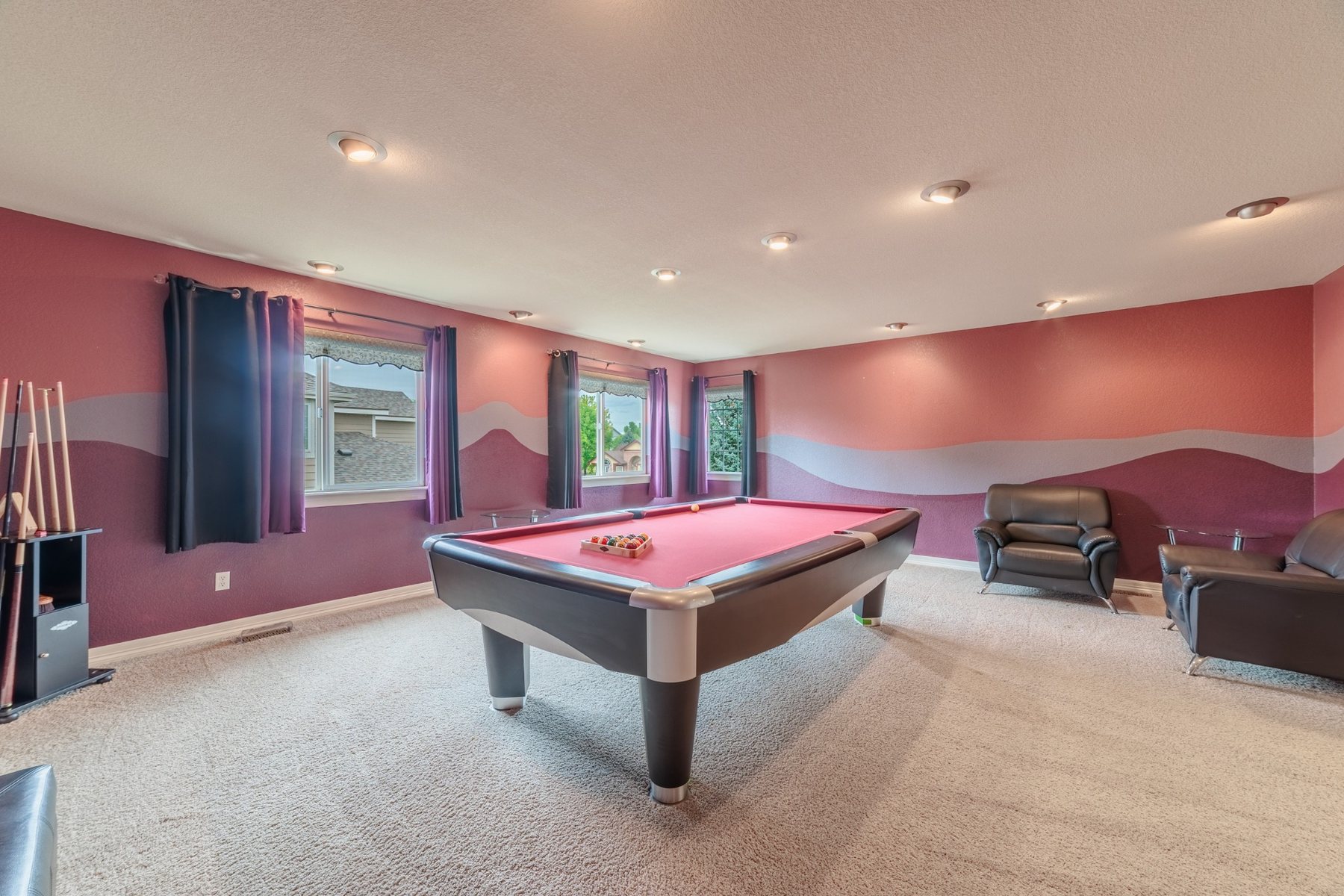 Upstairs rec room at 11806 N Beasly Rd